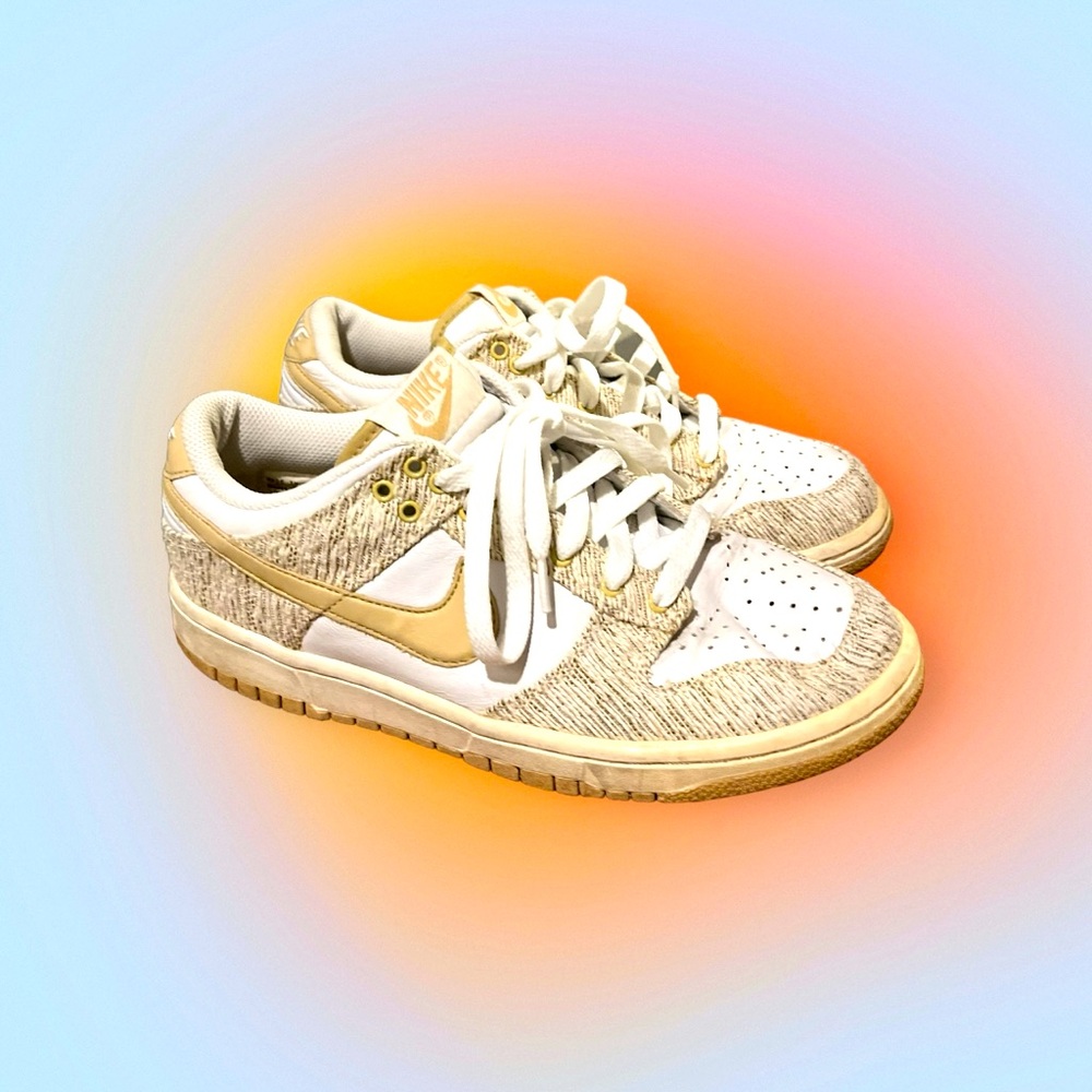 Nike Dunks Oatmeal Linen Women’s Size 7.5 rare 2007 colorway